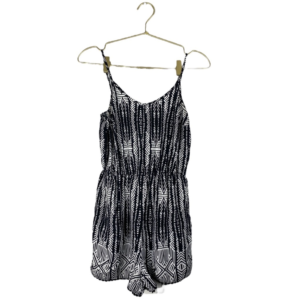 Mossimo Women's Black & White Aztec Romper Spaghetti‎ Strap Size S 0041